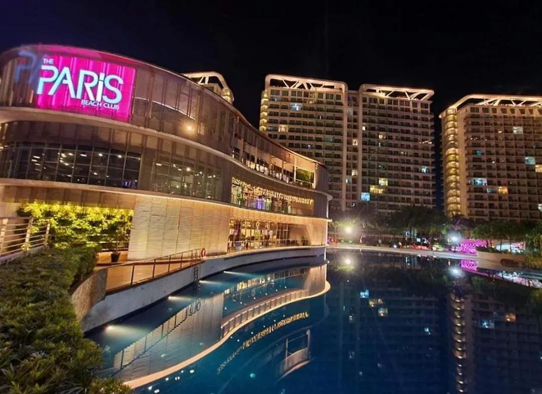 Sm Bicutan Condominium Manila 0*,  Philippines